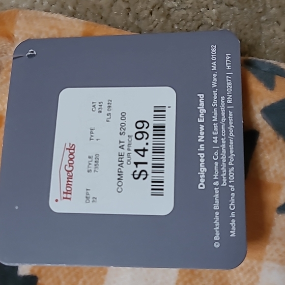 BRAN-NEW BERKSHIRE PET COLLECTION - Picture 11 of 12